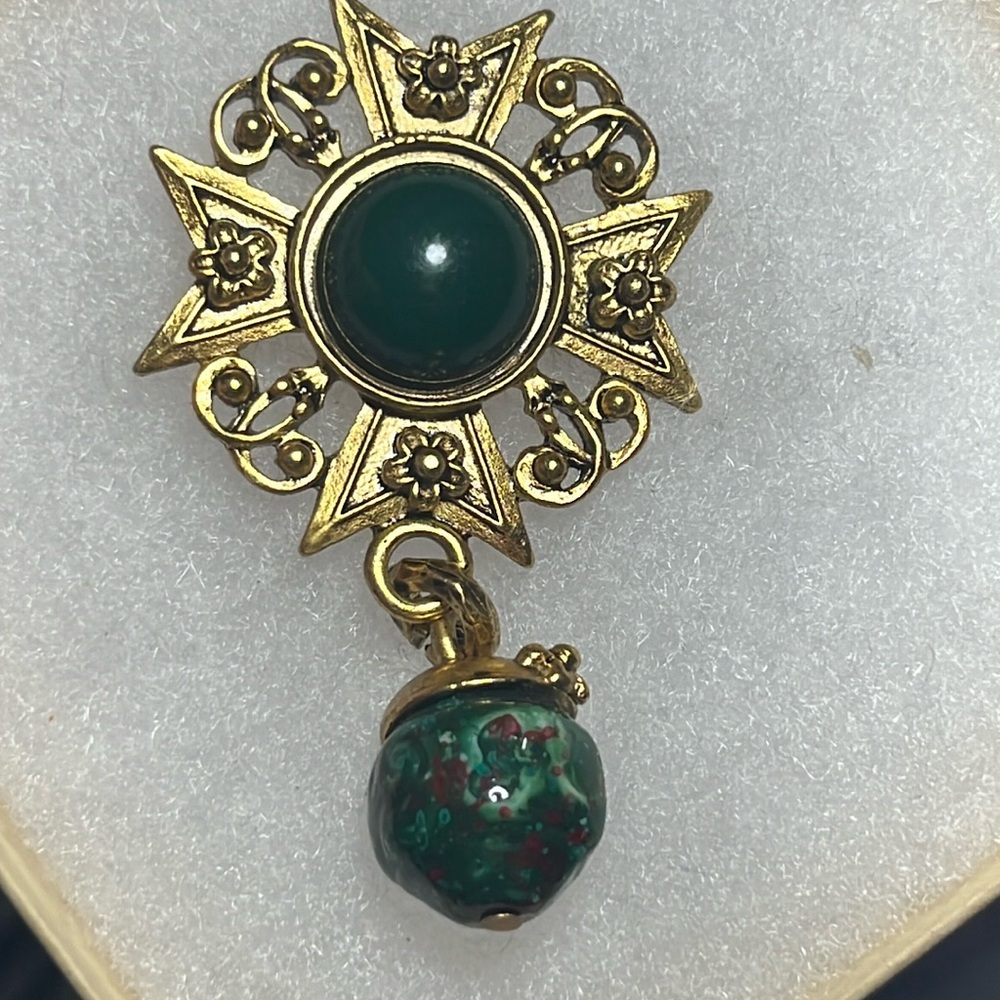 Leslie block pin